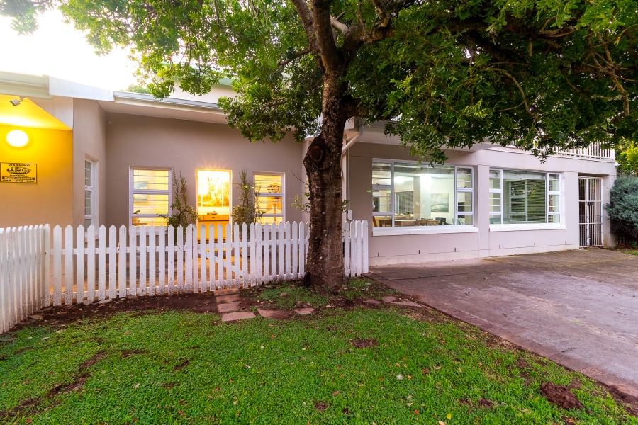 5 Bedroom Property for Sale in Kenton On Sea Eastern Cape